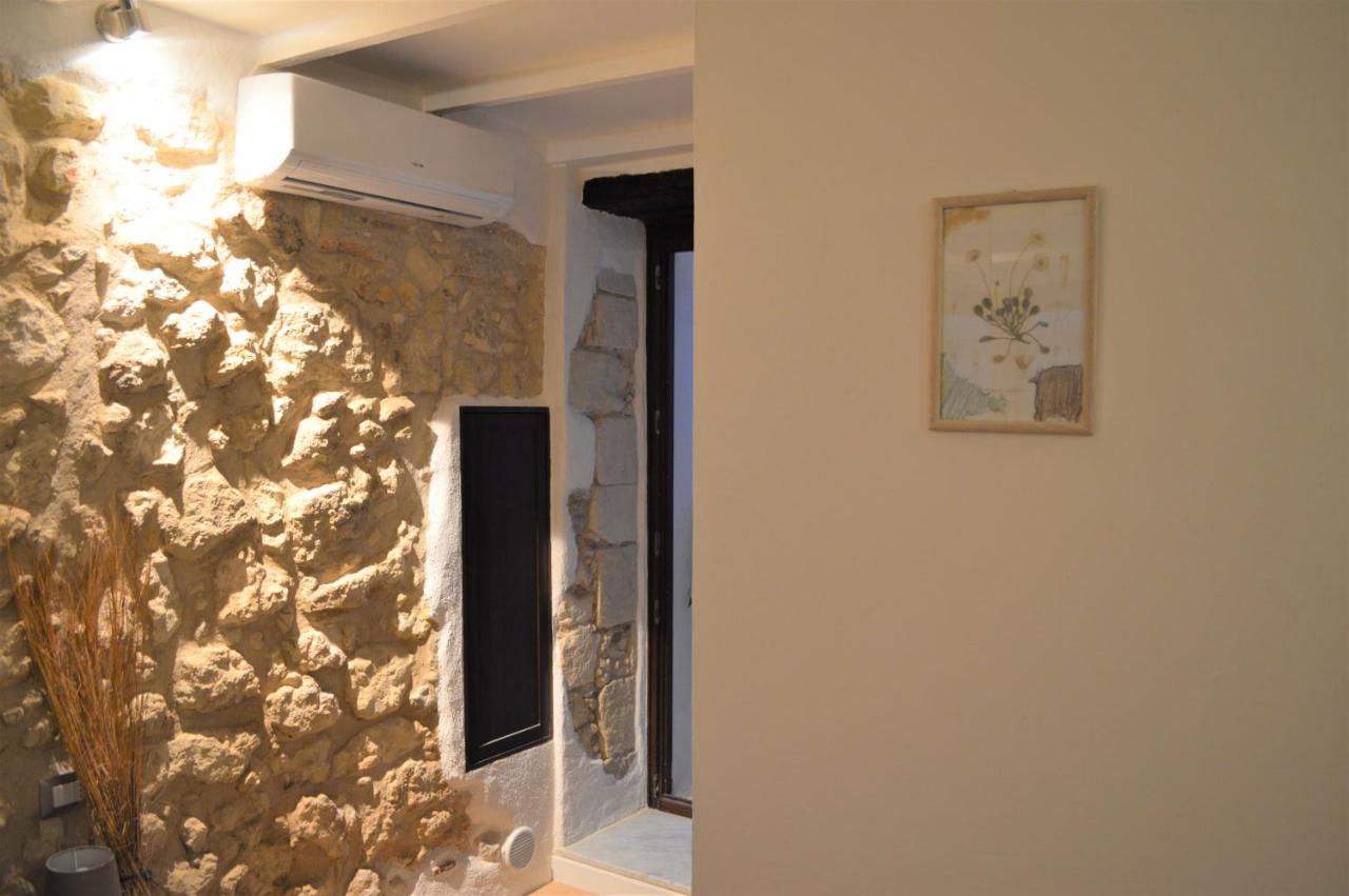 Domu 600 - Suite Mini Appartamento Cagliari Centro Storico المظهر الخارجي الصورة