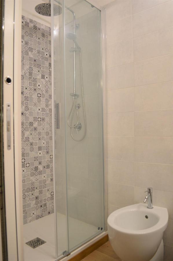 Domu 600 - Suite Mini Appartamento Cagliari Centro Storico المظهر الخارجي الصورة