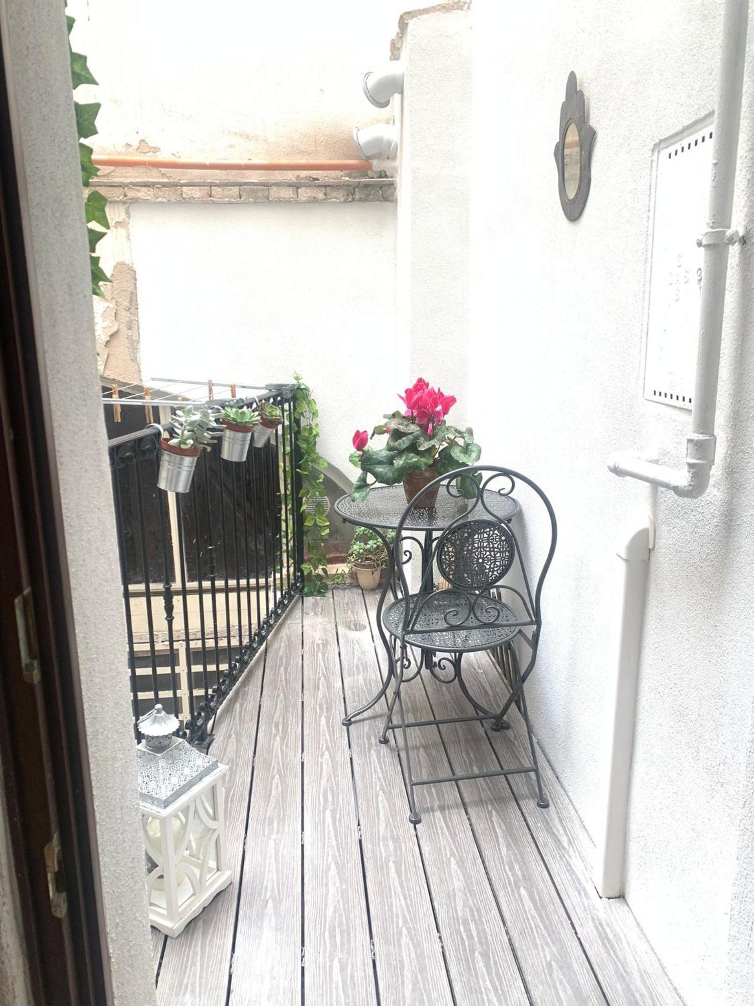 Domu 600 - Suite Mini Appartamento Cagliari Centro Storico المظهر الخارجي الصورة